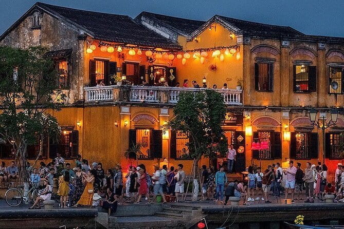 Private Full Day Tour in Hoi An - Marble Mountains (Ngu Hanh Son) at midday: caves, pagoda, and fast access