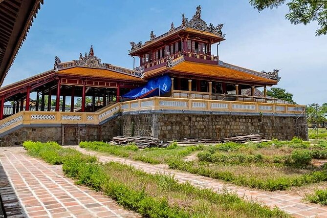 Private Full-Day Tour of Hue from Da Nang or Hoi An City - Tomb of Tu Duc: The Emperor Who Built His Own World