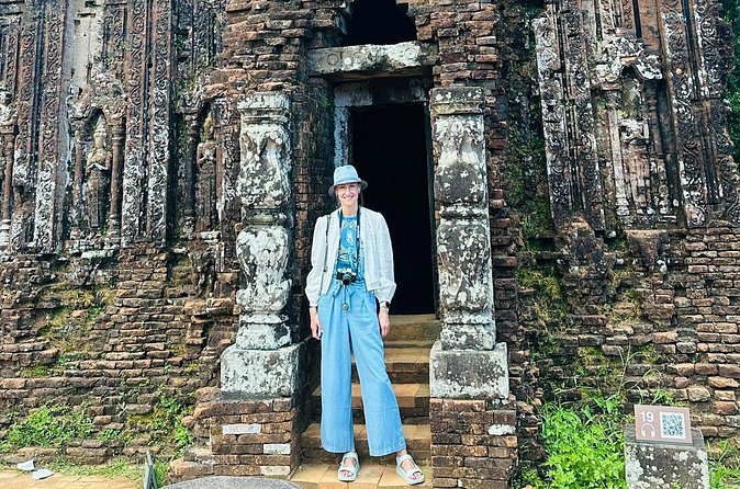 Private/ Group Tour: My Son Sanctuary - Price and logistics: what $31.24 really turns into