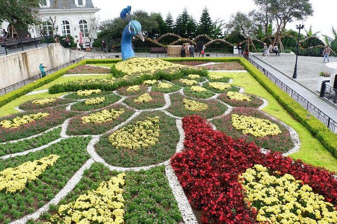 Private guided Sunworld Ba Na Hills & Golden Hands Bridge - French Village and Debay Wine Cellar: the Ba Na Hills twist