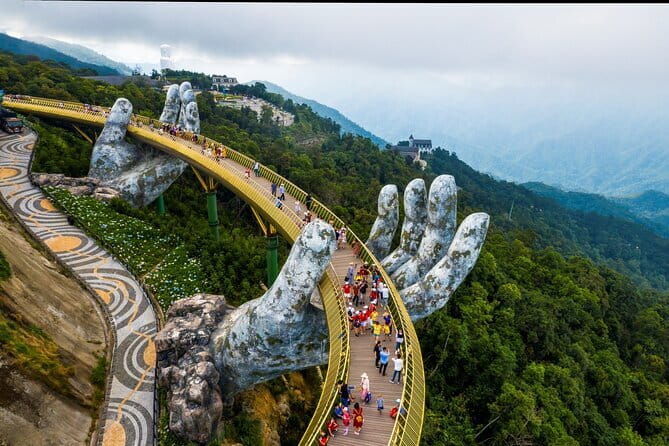 Private Half Day Jeep Tour in Son Tra Peninsula - Stop 2: Vong Canh Hill views and the Radar Station 29 moment