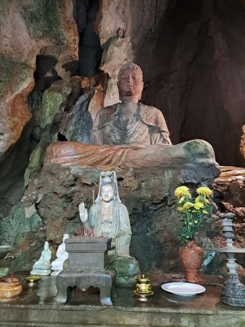 Private Jeep Tour to Marble - Monkey Mountains -Son Tra peak - Da Nang to Marble Mountains by retired Jeep: the “how” matters