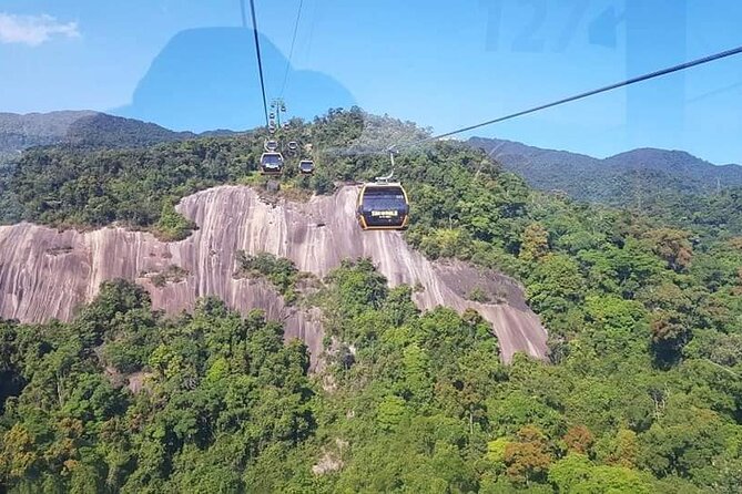 Private Roundtrip Transfer to GOLDEN BRIDGE BA NA HILLS & MARBLE MOUNTAIN - Sun World Ba Na Hills by Cable Car: Records and Views First
