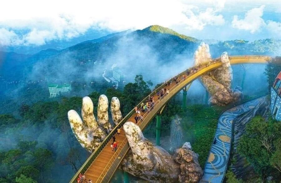 Private Tour to Golden Bridge - BaNa Hills : Hoi An/DaNang - Lava Train to Sun Kingdom and the themed progression game