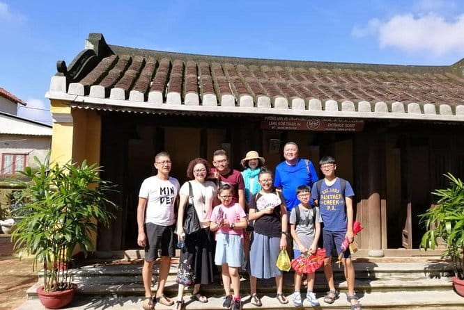 Private Tour to My Son Holyland and Hoi An Experience City Tour with lunch - Lunch, cold towel, and the comfort details that make a long day easier