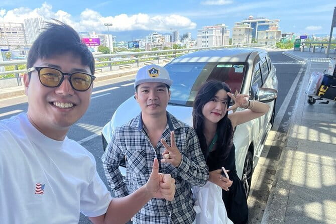 Private transfer service from Danang airport to Hotel - Mobile Ticket and Clear Pickup Info