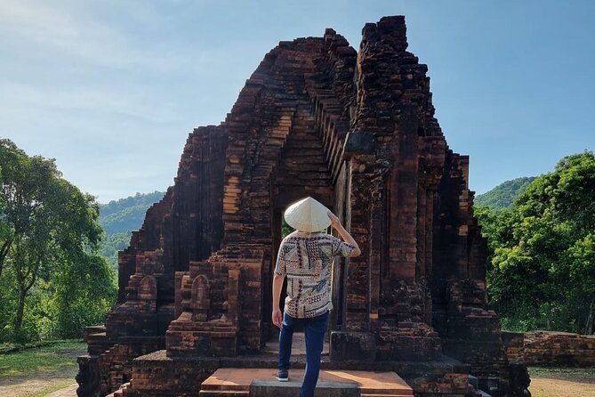 Private transfer/Tour to My Son sanctuary from Da Nang/ Hoi An - Pickup at 8 a.m.: your advantage is starting early