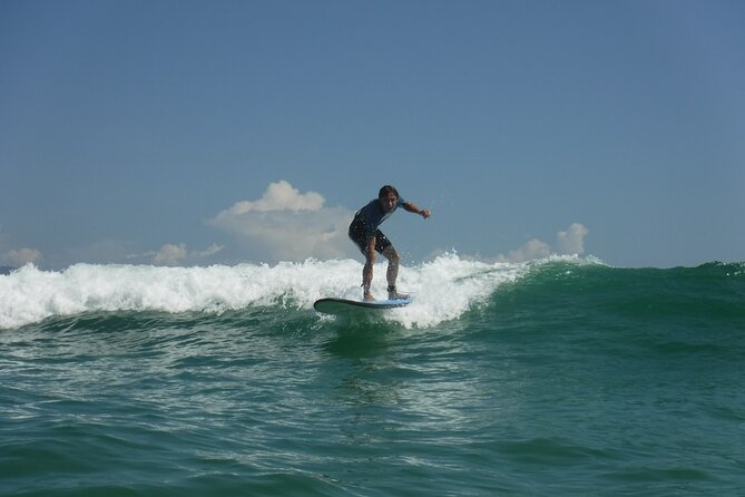 Surf Lessons - Should you book this Da Nang surf lesson?