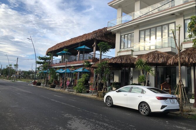 Transfer from Da Nang airport to Hoi An by private cars - Private car pickup that gets you to Hoi An quickly