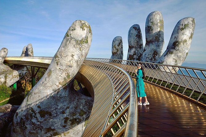 Unlock Magic Golden Bridge & Hills: Local Guide, Smart Minivan - Golden Bridge: How to Get the Best Photos Without Losing Your Mind