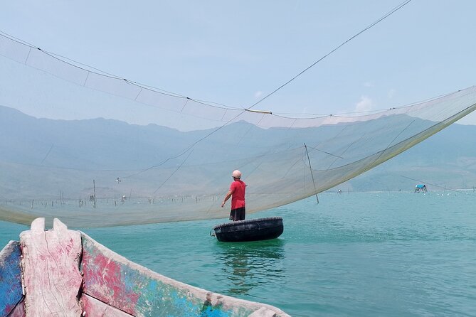 Vietnam/Lang Co Oyster Tour by Fishing & Tasting Oyster Flavors - Oyster farm life: how oysters live, rise, and get harvested