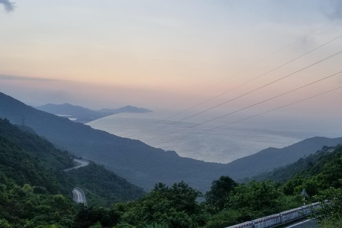 Your Incredible Scooter Adventure On Hai Van Pass - Coffee Stop and Nam O Views: The Midday Reset on the Pass